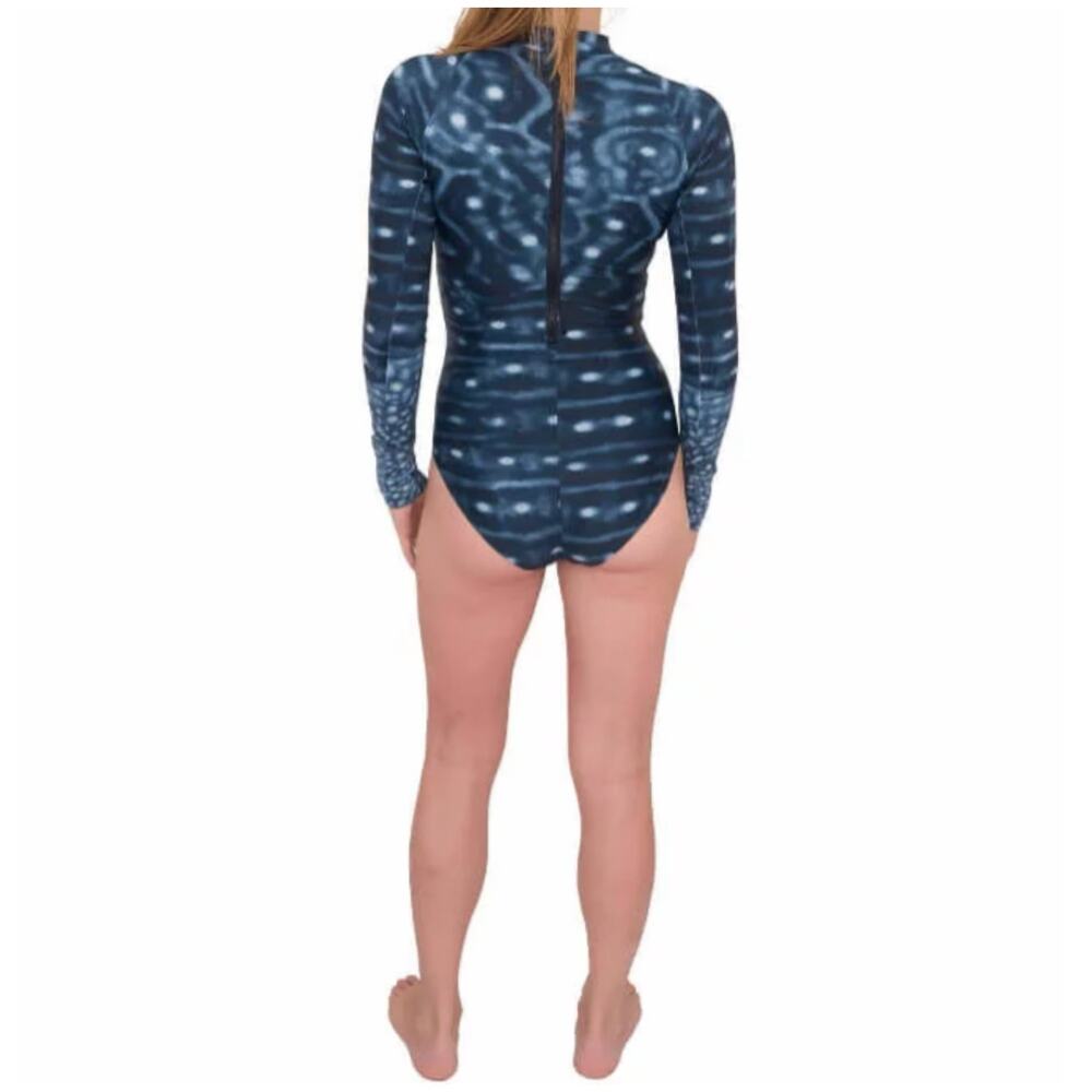 NWT Waterlust Whale Shark Rashguard Sun Suit in size Large - Picture 7 of 11